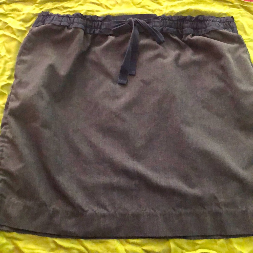 GAP skirt with pockets